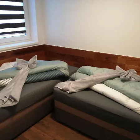 アパート Apartmanovy Dom Romantika - 4