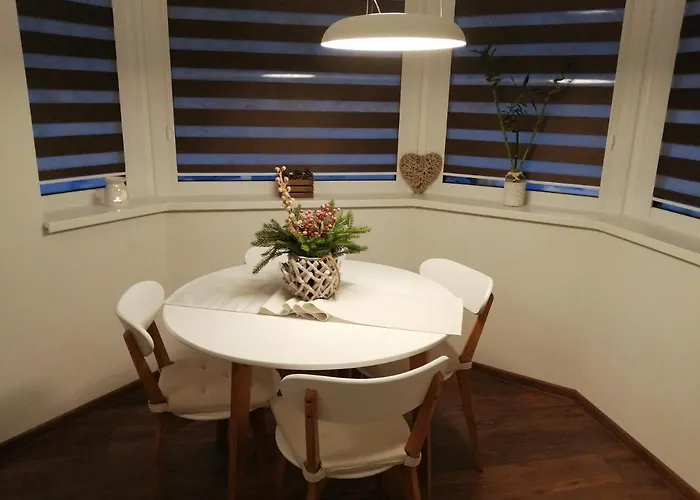 Apartmanovy Dom Romantika - 4 公寓